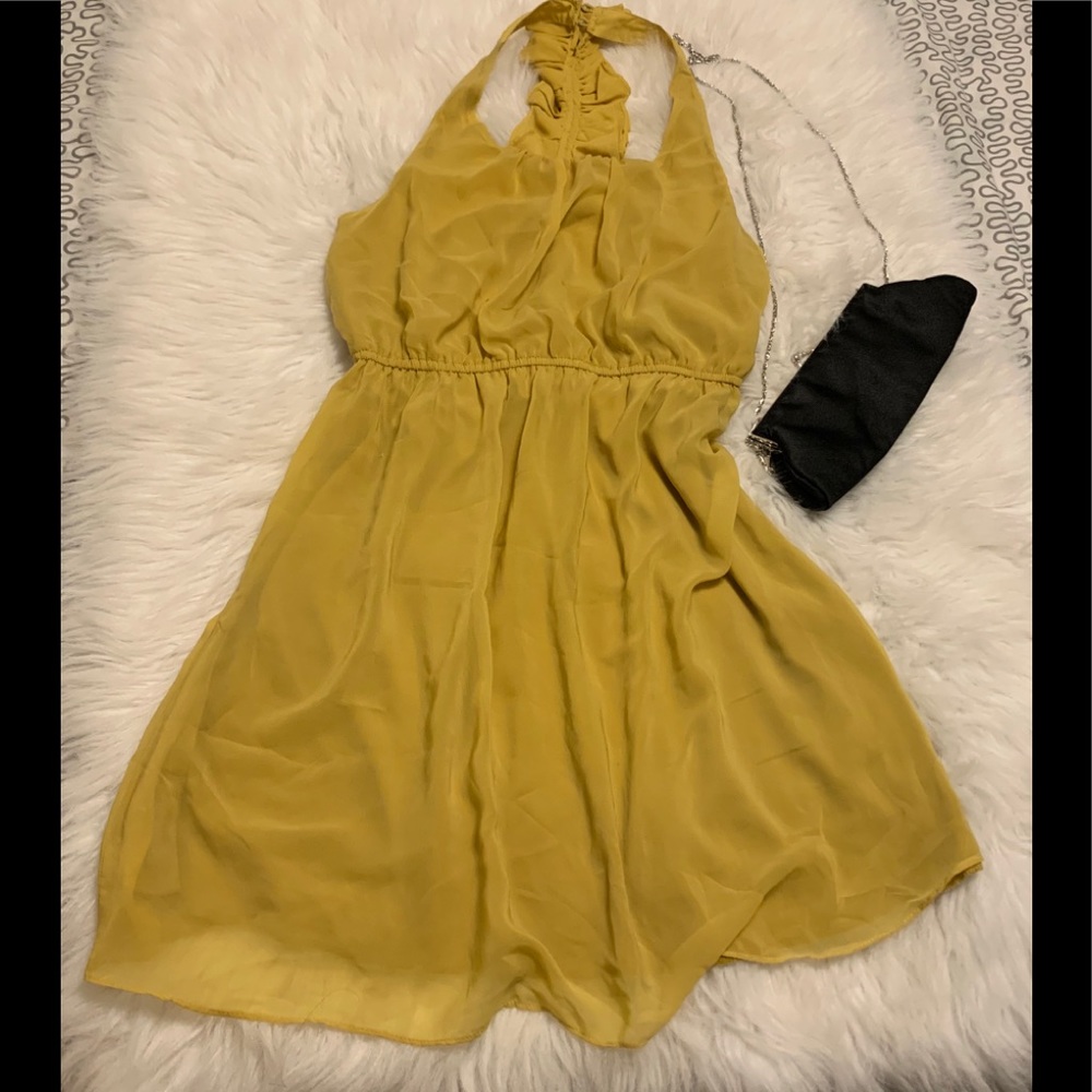 💛 Chiffon Dress